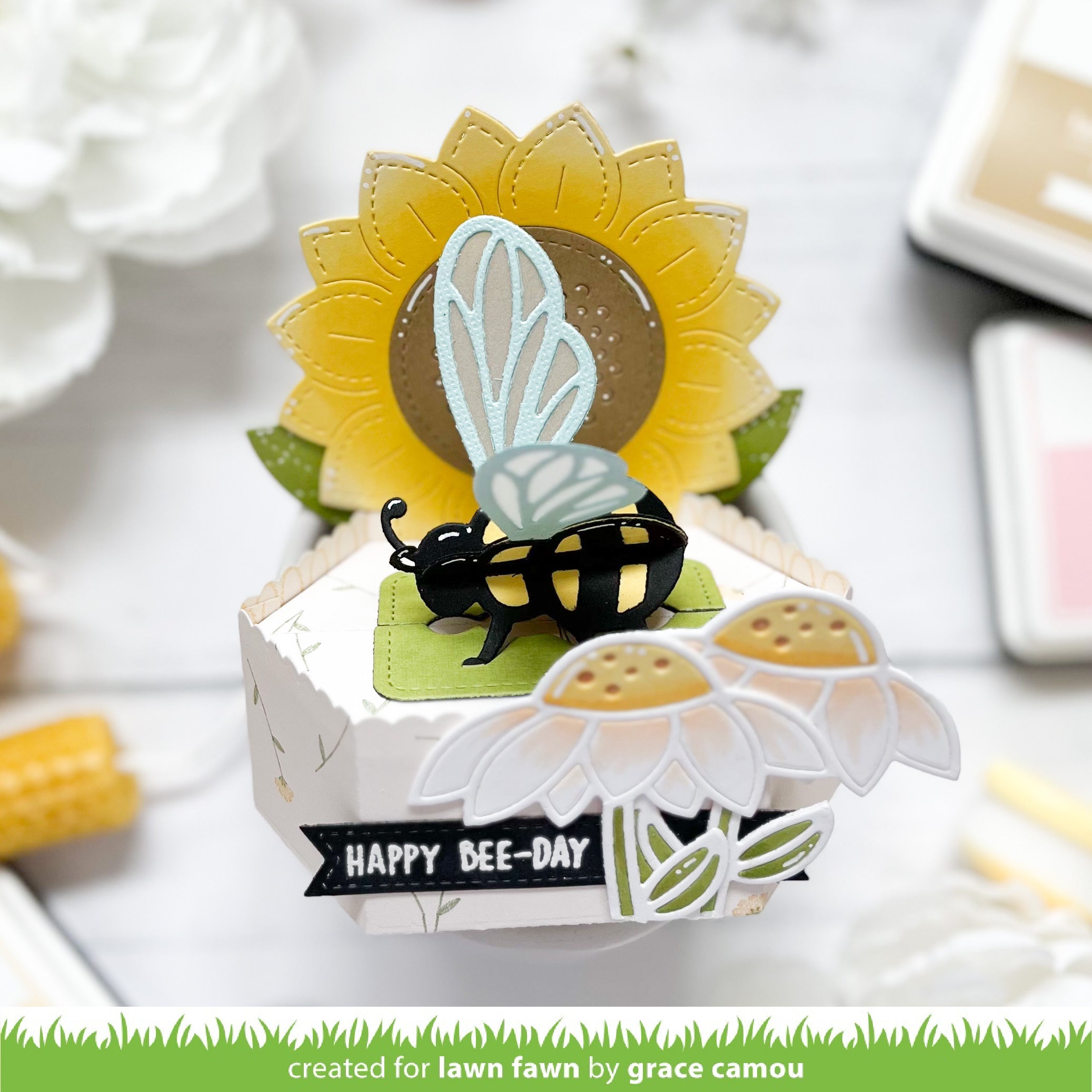 pop-up bee